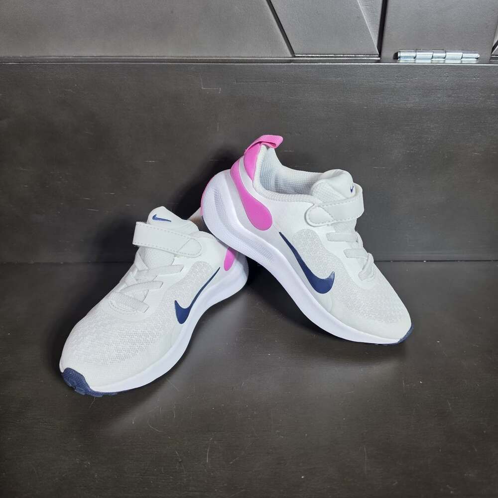 Nike Revolution 7 Toddler Running Shoes Volt Pink Hook & Loop Size 9C NWOB